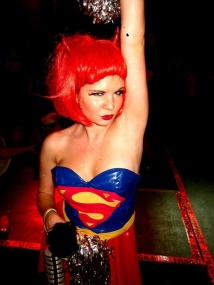 Superwoman in Oz, 2011